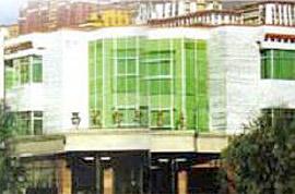 Tibet Post Ξενοδοχείο Λάσα Εξωτερικό φωτογραφία